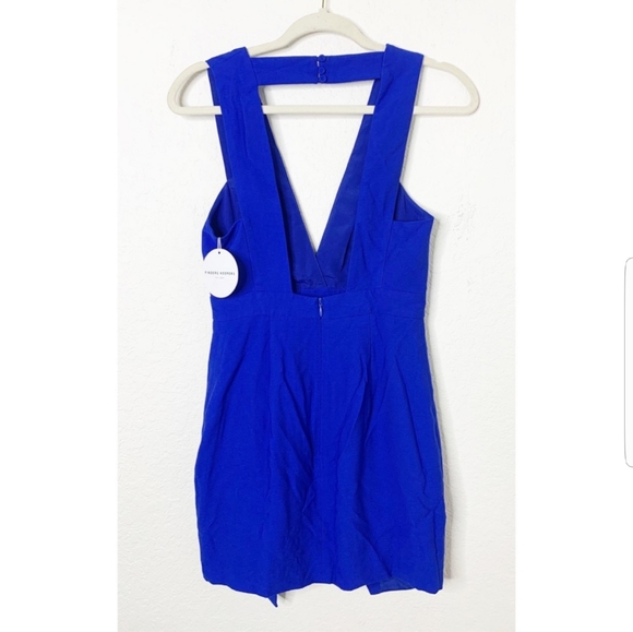 Basic instinct Dress - Picture 5 of 9